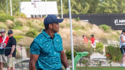 Tiger Woods withdraws on his return to PGA Tour due to illness