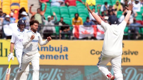 5th Test: Kuldeep Yadav scythes through England with sensational five-wicket haul in dominating sess