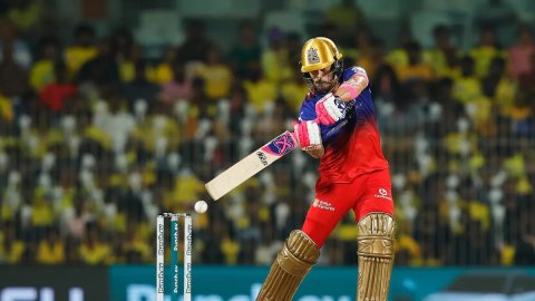 IPL 2024: RCB के कप्तान फाफ ने दीपक चाहर की बिगाड़ी लाइन, जड़ दिए एक ही ओवर में 4 चौके 