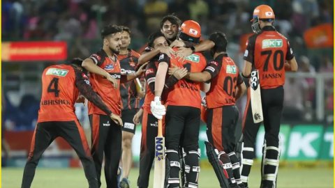 IPL 2024: सनराइजर्स हैदराबाद को लगा झटका! कमबैक के लिए अभी भी फिट नहीं है 1.5 करोड़ का घातक गेंदबाज़