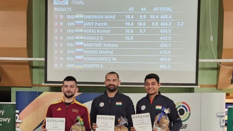 Akhil, Anish, Niraj shine as India win six medals at the Polish Grand Prix