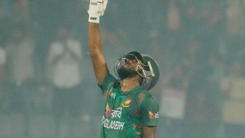 Bangladesh Jaker Ali taken to hospital after on-field collision