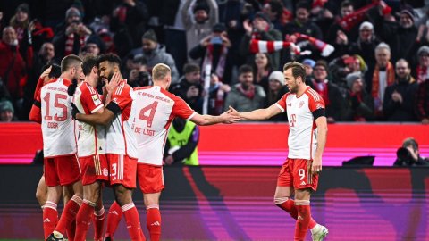 Bundesliga: Bayern held to draw by Freiburg