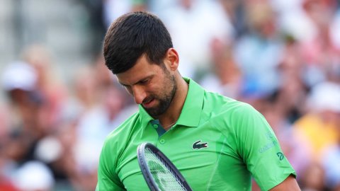 Djokovic survives scare to make winning return to Indian Wells 