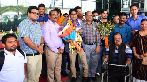 Five-time World Champion Pramod Bhagat receives a hero’s welcome at home