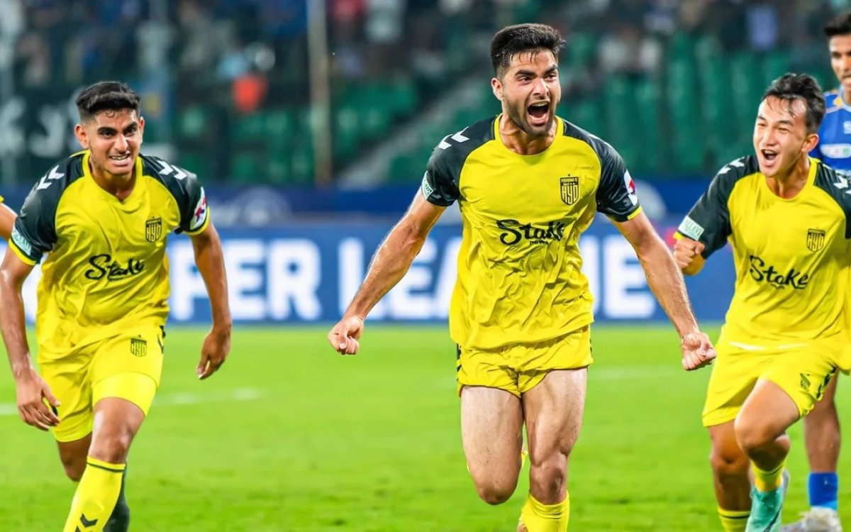 Isl Late Goal Helps Hyderabad Fc Win Thriller Jolt Chennaiyin Fcs Playoff Hopes On