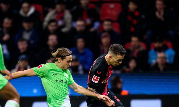 Leaders Leverkusen overpower hapless Wolfsburg in Bundesliga