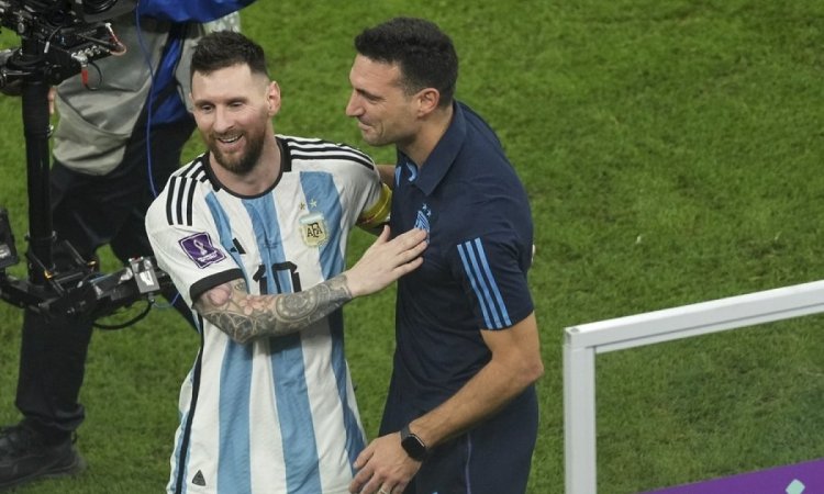 Lionel Messi,Lionel Scaloni,