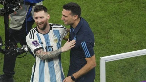 Lionel Messi,Lionel Scaloni,