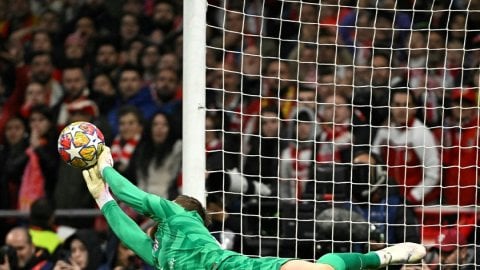 Memphis and Oblak the heroes as Atletico book Champions League quarterfinal spot