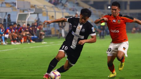 Mohammedan Sporting a victory away from title after drawing with Inter Kashi