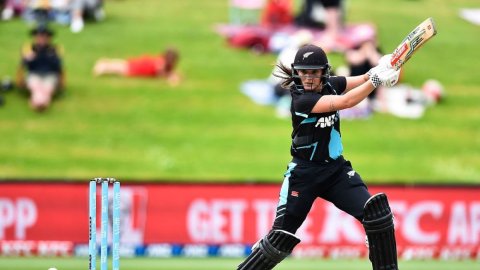 New Zealand's Kerr, Devine to miss first England T20I