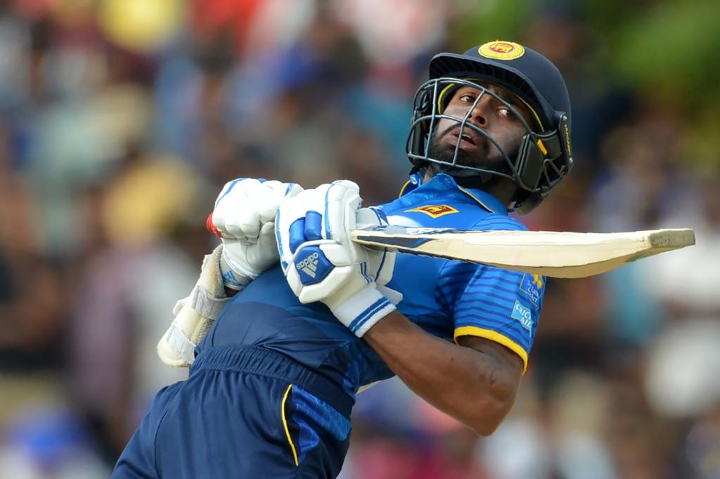 BAN vs SL: டி20 தொடரில் இருந்து விலகினார் குசால் பெரேரா; நிரோஷன் டிக்வெல்லவிற்கு வாய்ப்பு!