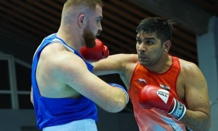 Olympic Boxing Qualifier: Setback for India as Deepak, Narender go down on opening day (Ld)