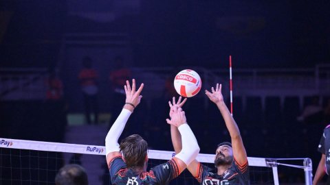 PVL Season 3: Calicut Heroes beat Hyderabad Black Hawks in straight sets