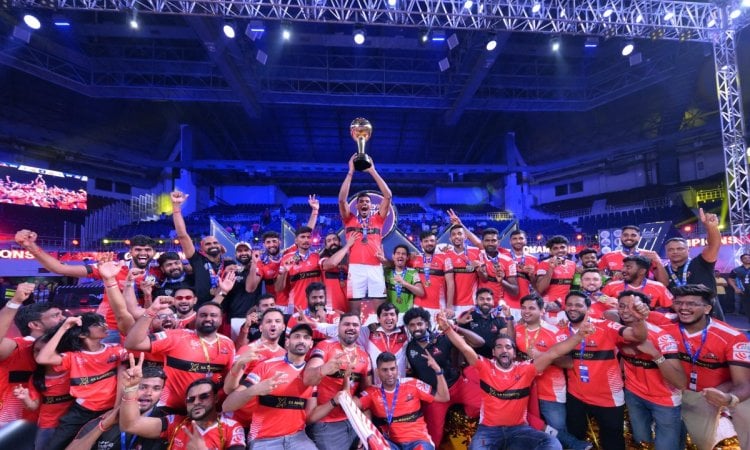 PVL Season 3: On cloud nine, Calicut Heroes' players express delight after lifting the maiden title