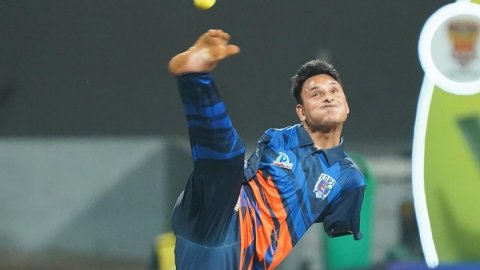 Sachin heaps praise on Para cricketer Amir: ‘Real leg spinner’