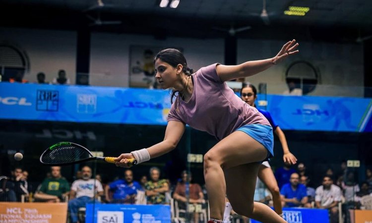 Urwashi Joshi moves into quarterfinals of Bristol Open squash