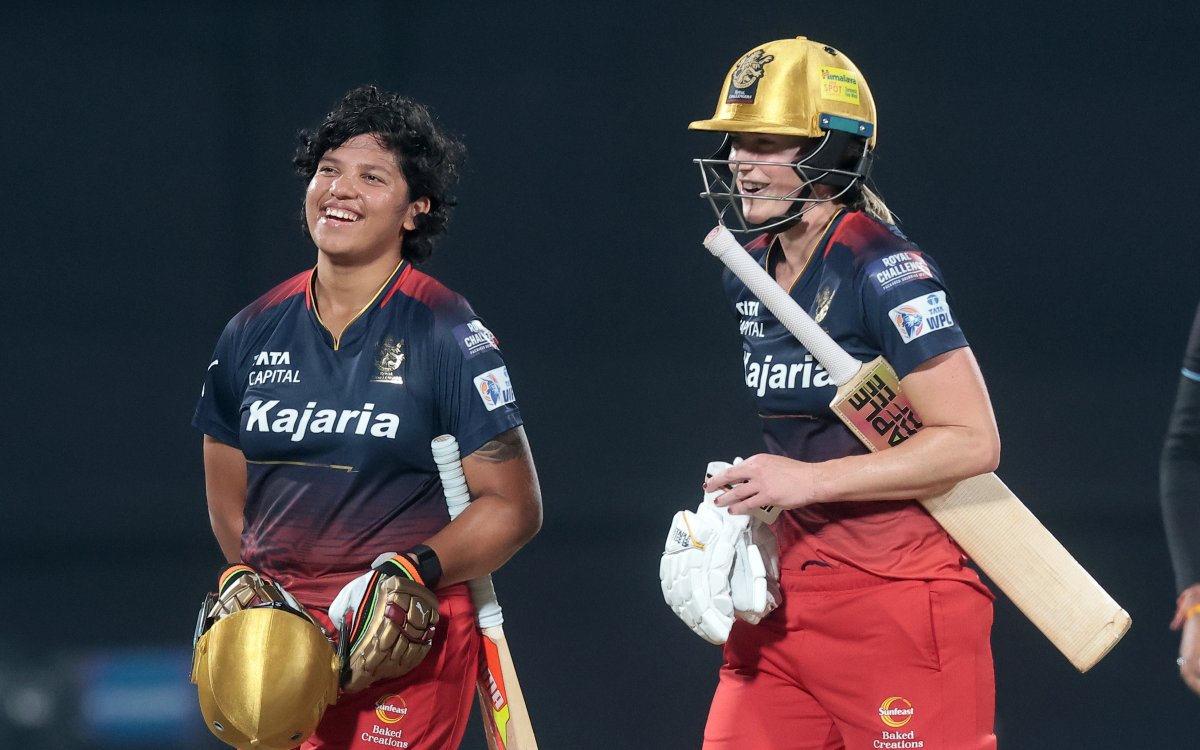 WPL 2024 Ellyse Perry's Brilliant Allround Show Helps RCB Down Mumbai