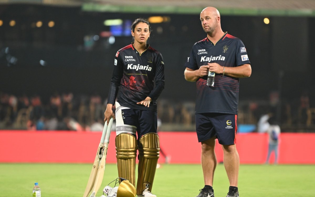 WPL 2024 Head Coach Luke Williams Praises RCB's Death Bowling Ahead Of