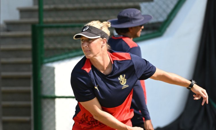 WPL 2024: RCB's Sophie Devine 'super proud' of opening partner Smriti after skipper’s valiant knock 