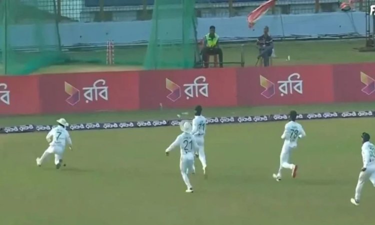 बांग्लादेश का फिर उड़ा मजाक, श्रीलंका के खिलाफ बाउंड्री को रोकने के लिए दौड़ पड़े 5 फील्डर, देखें Video