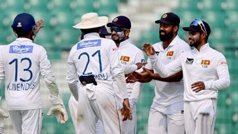 BAN vs SL, 2nd Test: श्रीलंकाई गेंदबाजों के आगे फिर पस्त हुई बांग्लादेश, लंका सीरीज जीत से 3 विकेट द