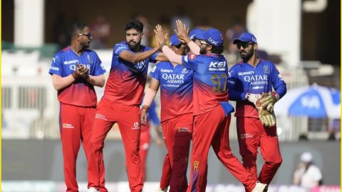 RCB के नाम हुआ शर्मनाक रिकॉर्ड, IPL में सबसे ज्यादा बार लुटाए हैं 200 रन