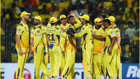 Chennai Super Kings के लिए खुशखबरी, KKR के खिलाफ खेल सकते हैं ये दो घातक गेंदबाज़