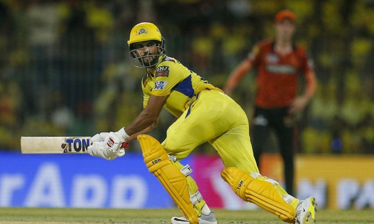 IPL 2024:  'He knows when to attack', Hussey calls Gaikwad 