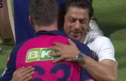 WATCH: हारकर भी दिल जीत गए शाहरुख खान, मैच के बाद जोस बटलर को लगाया गले