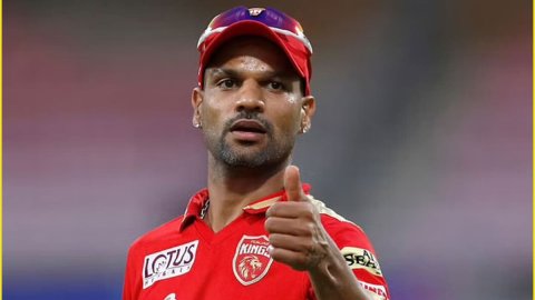 Shikhar Dhawan के नाम है ये शर्मनाक रिकॉर्ड, विराट कोहली भी हैं लिस्ट में शामिल