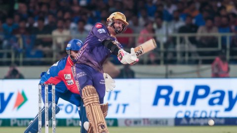 'Their batting is so deep, they can afford to take that risk', says Clarke on KKR sending Narine as 