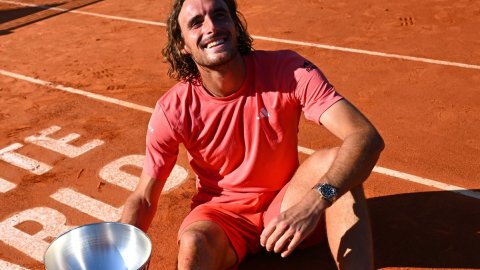 Tsitsipas beats Ruud for third Monte-Carlo title