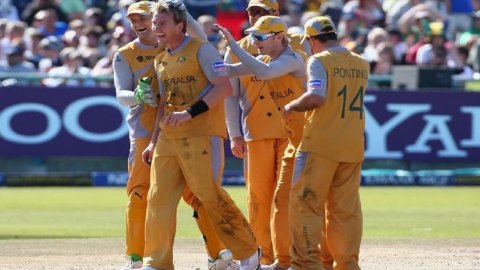 When  Brett Lee became the first player to take a hat-trick in T20I cricket  