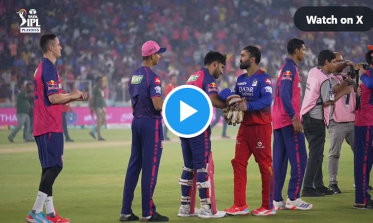 Dinesh Karthik retires from IPL, RCB players give guard of honour