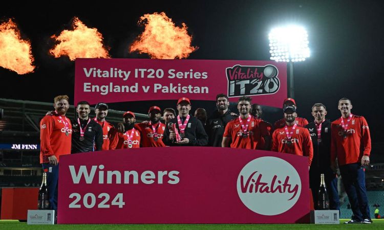 England overwhelm Pakistan in final T20 before World Cup defence