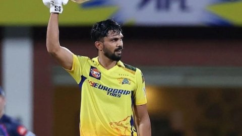 IPL 2024: ऋतुराज गायकवाड़ ने तोड़ा महेंद्र सिंह धोनी का रिकॉर्ड, ऐसा करने वाले CSK के पहले कप्तान बन