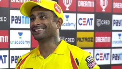 Ambati Rayudu keeps political parties in Telugu states guessing