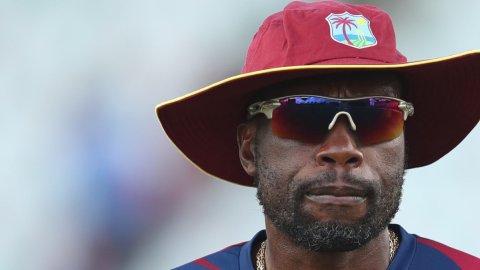 Ambrose believes West Indies can take Men's T20 WC trophy if they start playing consistent and smart