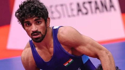 Asian Games: Kiran Bishnoi, Aman Sehrawat clinch bronze; Bajrang misses out on medal in wrestling