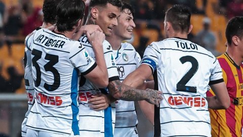 Atalanta back into Champions League after victory over Lecce