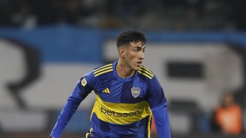 Boca Juniors rally late to sink Central Cordoba