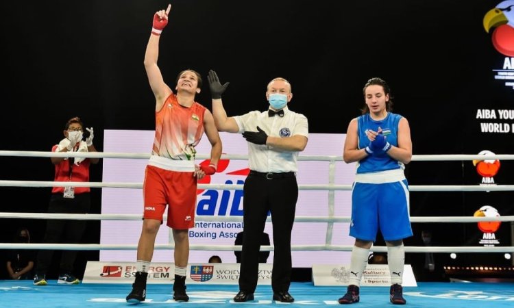 Boxing World Qualifiers: Arundhati advances to pre-quarters, Narender bows out