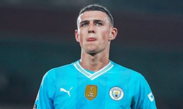 Football: Phil Foden wins Premier League Player of the Season award