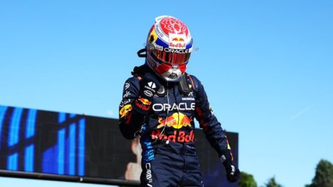 Formula 1: Verstappen grabs unexpected pole position; equals Senna's record in Imola