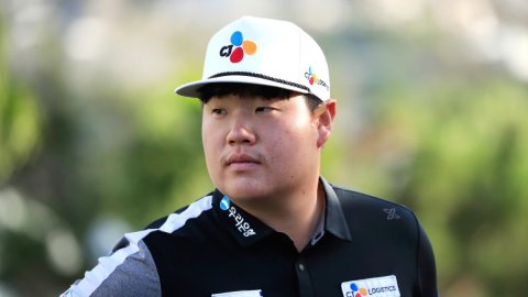 Golf: Korea's Im stays with the pack at Wells Fargo Championship