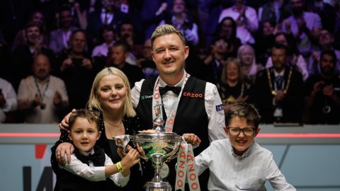 Kyren Wilson wins maiden snooker world title