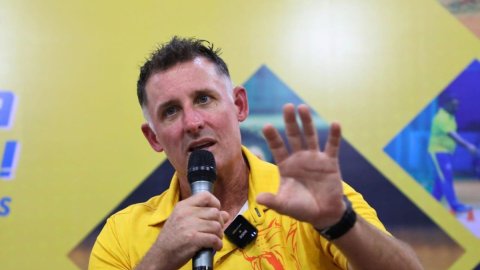 Michael Hussey launches Super Kings academy at Karaikudi