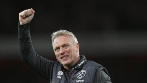 Premier League: 'It'd be difficult to stop their under-14s', West Ham boss Moyes' cheeky take on Man